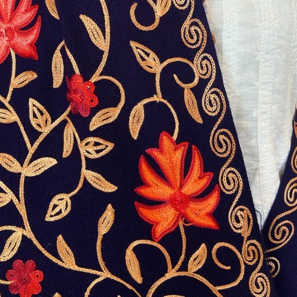 Product Image and Link for Elegant Embroideries Shawls