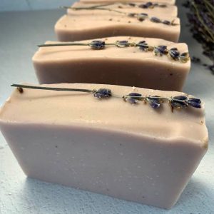 California Shop Small Skin & Senses Soother Soap, lavender & spearmint scent