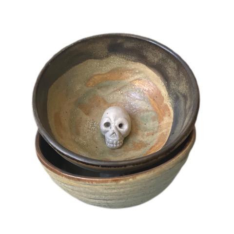 Product Image and Link for Ceramic Skull Mezcal Copitas (Set of 2)