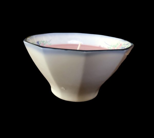 Product Image and Link for Sangria Scented Candle in Japanese Bowl (8oz)
