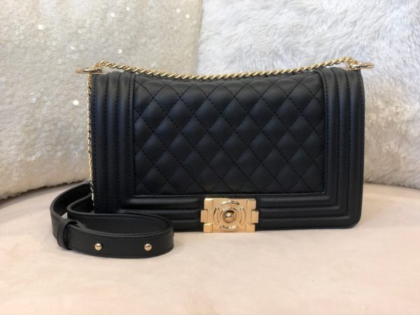 Product Image and Link for Kadence Cross Body Purse with Buckle