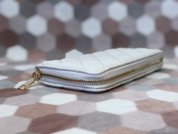 Product Image and Link for Magdalena Wallet Wristlet