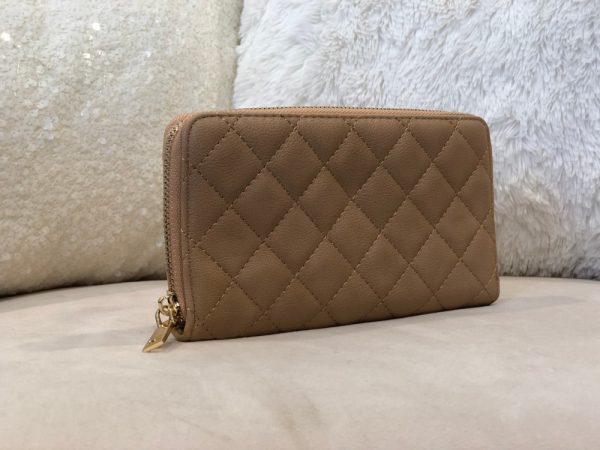 Product Image and Link for Magdalena Wallet Wristlet