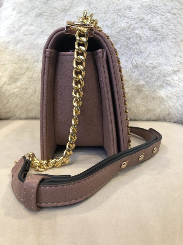 Product Image and Link for Carolyn Chic Crossbody Bag