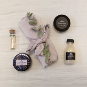 Product Image and Link for BRIDESMAID LUXE GIFT SET – GRAY