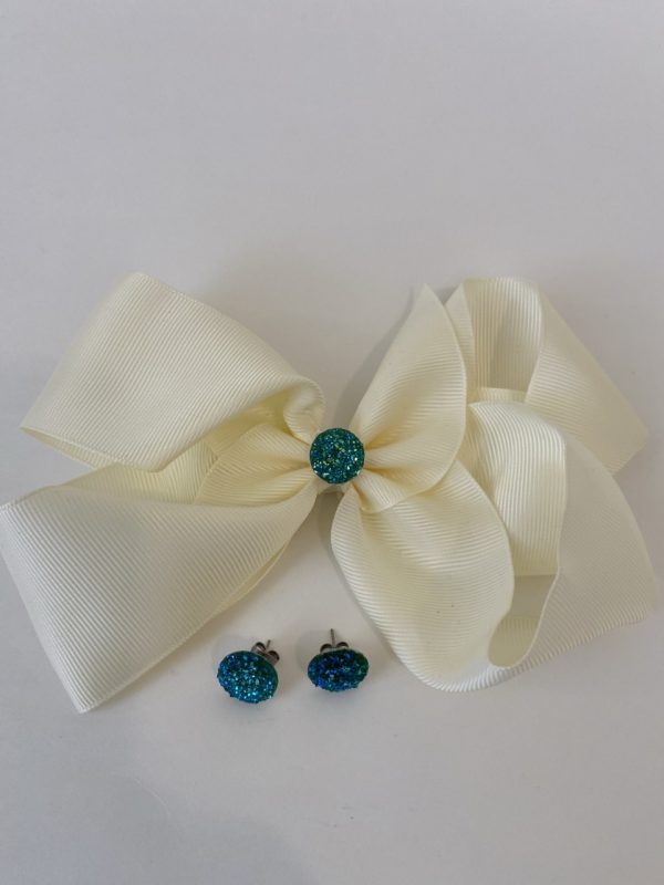 Product Image and Link for Off-White 6″Bow with Turquoise Gumdrop Round Glittery Matching Earrings