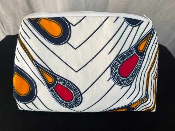 Product Image and Link for Raindrop clutch