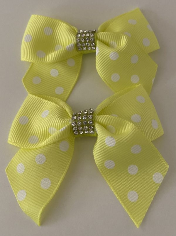 Product Image and Link for 6- Piece Assorted Polka Dot & Solid Color 2″ Bows W/Little Rhinestone In the Center