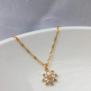 Product Image and Link for Daisy Necklace