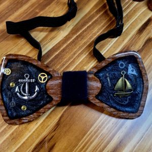 Product Image and Link for Wood bowtie