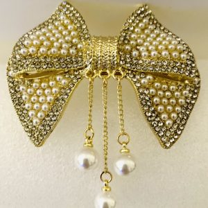 Product Image and Link for Beautiful Goldtone Pave’ Pearls & Rhinestones Barrette for Tween Girl