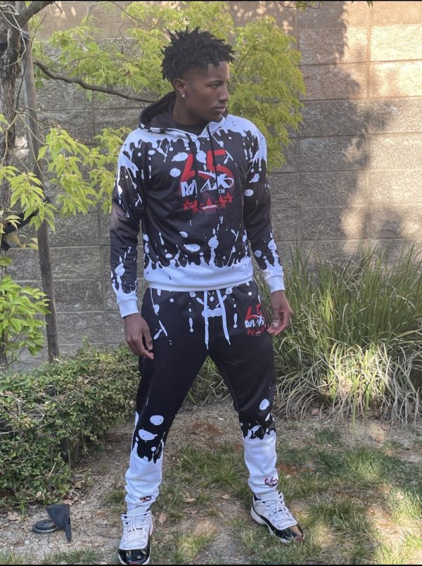 Product Image and Link for Black and White Cloud Sweat Suit