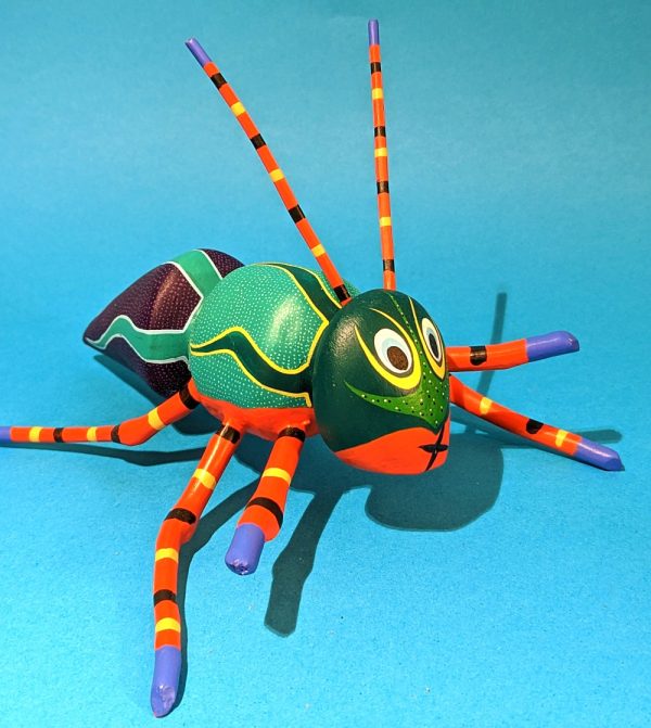 Product Image and Link for Delightful Ant Sculpture