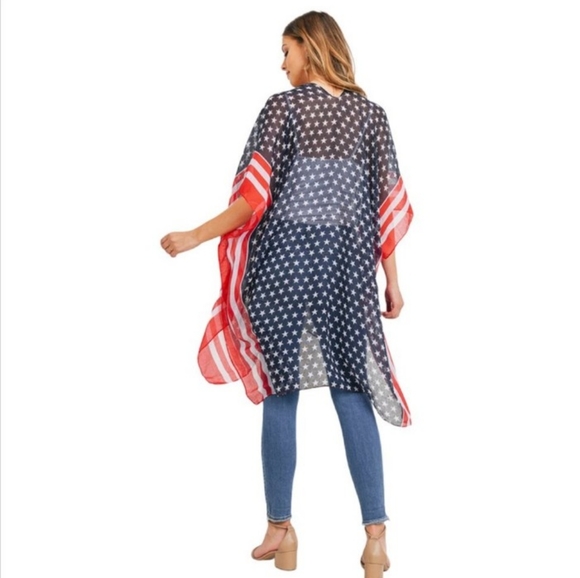 Product Image and Link for Stars and Stripes USA Kimono