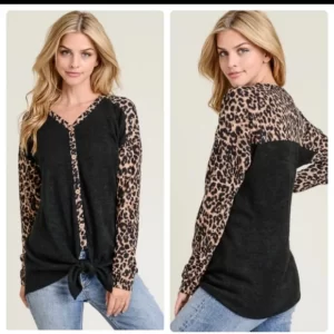 Product Image and Link for V Neck Leopard Top Size M