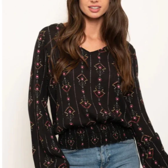 Product Image and Link for WOMEN’S LONG SLEEVE FLORAL RUCHED TRIM TOP Size Small Brand New