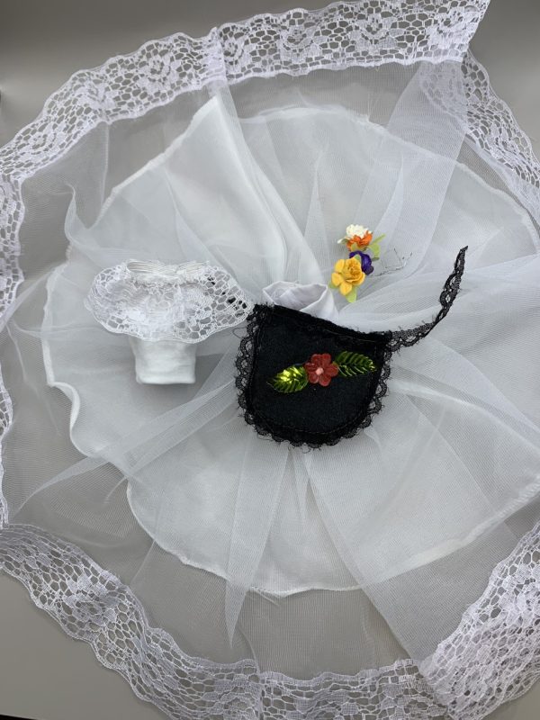 Product Image and Link for Veracruz Doll Outfit