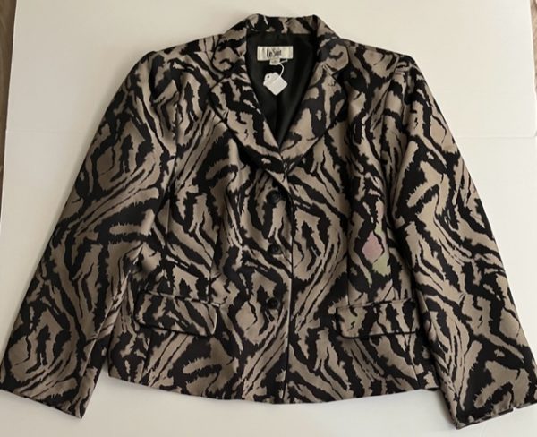 Product Image and Link for Women’s Vintage Le Suit Open Front Animal Print Jacket (Size 18)