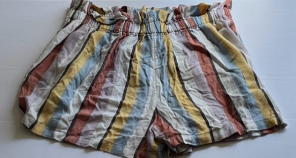 Product Image and Link for Women’s Hollister Pull-on Striped Shorts (Size XS) – Item 3120