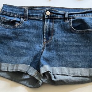 Product Image and Link for Women’s Old Navy Denim Relaxed Boyfriend Shorts (Size 2) – Item 3118