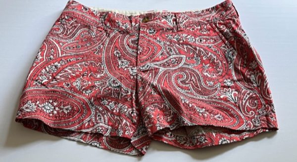 Product Image and Link for Women’s Old Navy Paisley Pink Shorts (Size 6) – Item 3117