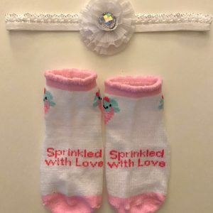 Product Image and Link for Infant girl White headband with Flower/Prizm Jewel Center and White/ Pink Socks Set