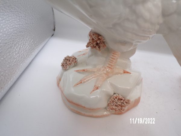 Product Image and Link for Vintage Italian Nora Fenton Porcelain Ceramic Fantail Doves 105/122M Italy