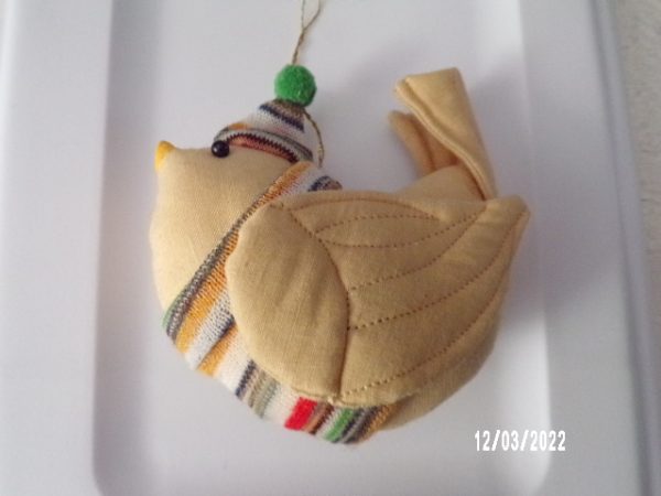 Product Image and Link for VINTAGE Gladys Boalt Beige BIRD Handmade Fabric Holiday Ornament Signed 1979
