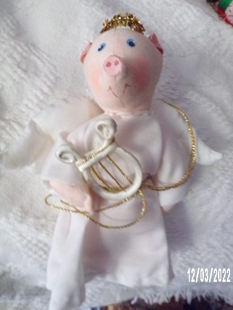 Product Image and Link for VINTAGE Gladys Boalt ANGEL PIG Harp Handmade Fabric Holiday Ornament Signed 1979