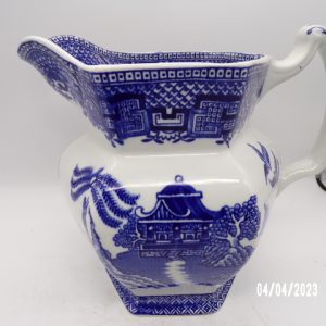 Product Image and Link for VINTAGE BLUE WILLOW WOOD & SONS ENGLAND ENOCH 1784 RALPH 1750 PITCHER 6″ EUC