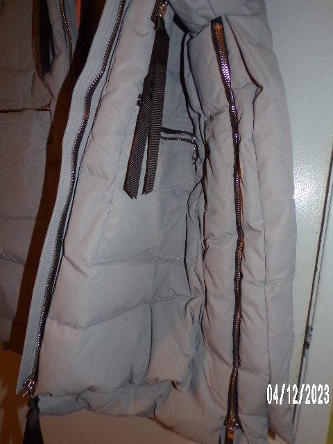 Product Image and Link for OROLAY GRAY Thickened Down Jacket Women’s WITH HOOD X-Large NWT XL