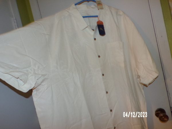 Product Image and Link for Tommy Bahama Hawaiian Shirt 100% Silk LET IT BREATHE Short Sleeve 3XB