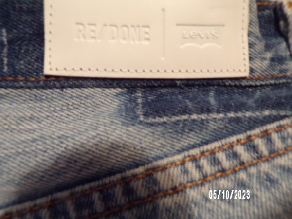Product Image and Link for Light Blue RE/DONE LEVIS DISTRESSED JEANS