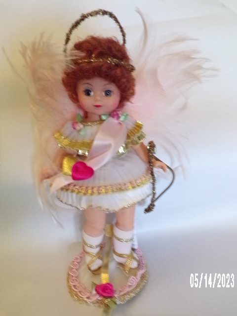 Product Image and Link for Vintage Madame Alexander CUPID Doll #13860 w/Bow 8″