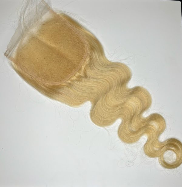 Product Image and Link for Blonde (613) Body Wave Closure | By Vanda Salon Hair Loss Solutions