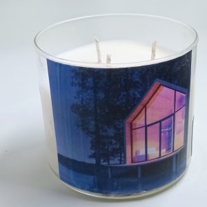 Product Image and Link for Cozie Cabin Soy Candle