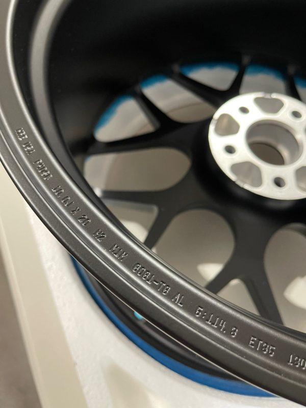 Product Image and Link for Factory Refurbished HRE Wheels P40SC Mono Block 1-piece