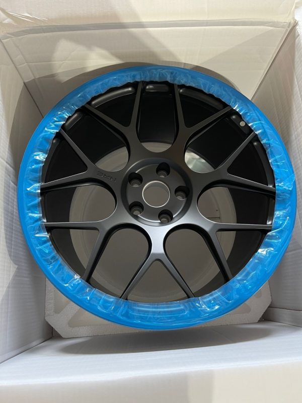 Product Image and Link for Factory Refurbished HRE Wheels P40SC Mono Block 1-piece