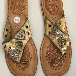 Product Image and Link for Jane Klain Women’s Flip Flop Sandals – Size 8.5