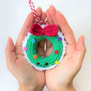 Product Image and Link for Handmade Crochet Christmas Wreath Ornament (Green)
