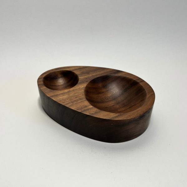 Product Image and Link for SALT and PEPPER CADDY | Walnut Spice Cellar