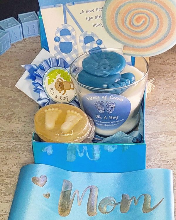Product Image and Link for Mom To Be Gift Set It’s A Boy