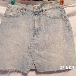 Product Image and Link for NEW Madewell Denim Jeans Mini Skirt 27 Distressed A Line Frayed Hem Cotton $79