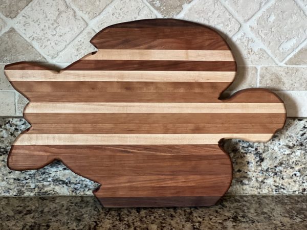 Product Image and Link for Sea Turtle Charcuterie/Cutting Board