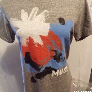 Product Image and Link for MUSE JUNK FOOD Los Angeles Anthropologie Gray T Shirt Women’s XS Graphics Retail $68