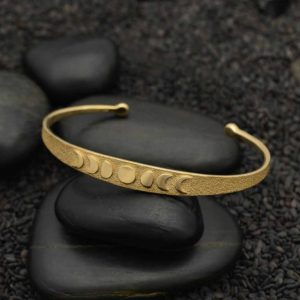 Product Image and Link for Moon Phase Bracelet in Bronze