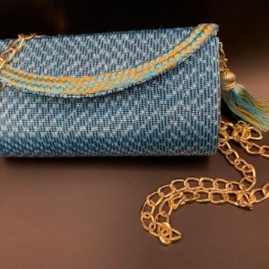 Product Image and Link for Elegant ‘rebozo’ purse