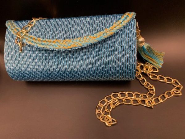 Product Image and Link for Purse with tassel