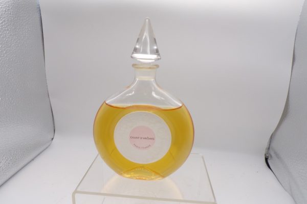 Product Image and Link for Vtg CHANT D’ AROMES Eau de Cologne Guerlain 95% Full Used Made in France 3 fl oz