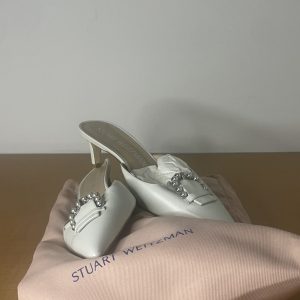 Product Image and Link for Stuart Weitzman Ladies White Pearl Buckle Pointed-Toe Mules